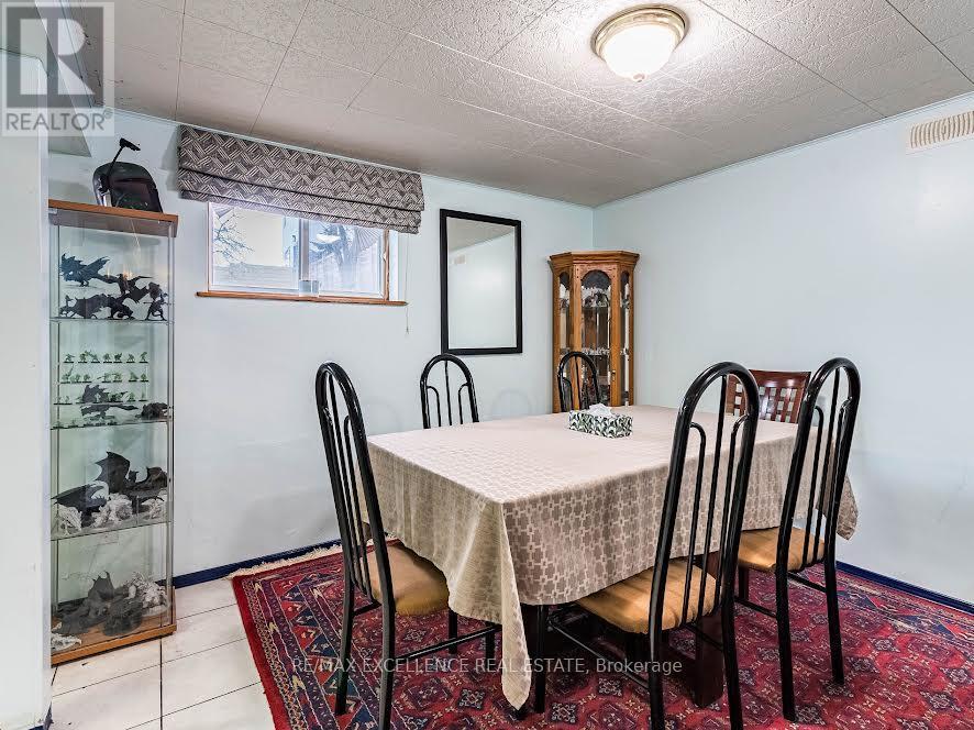 (Basement Only) - 1178 Ogden Avenue, Mississauga, Ontario  L5E 2H1 - Photo 6 - W13072414