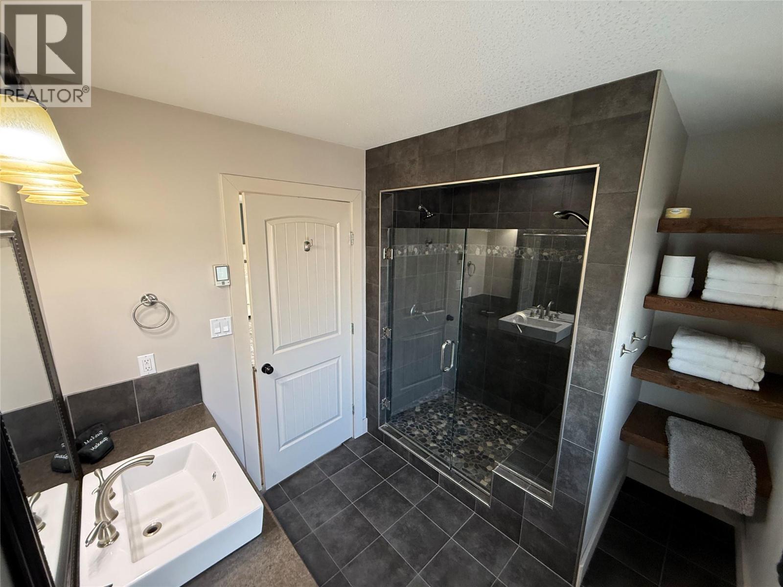 6986 South Moberly Lake Road, Moberly Lake, British Columbia  V0C 1X0 - Photo 23 - 10384669