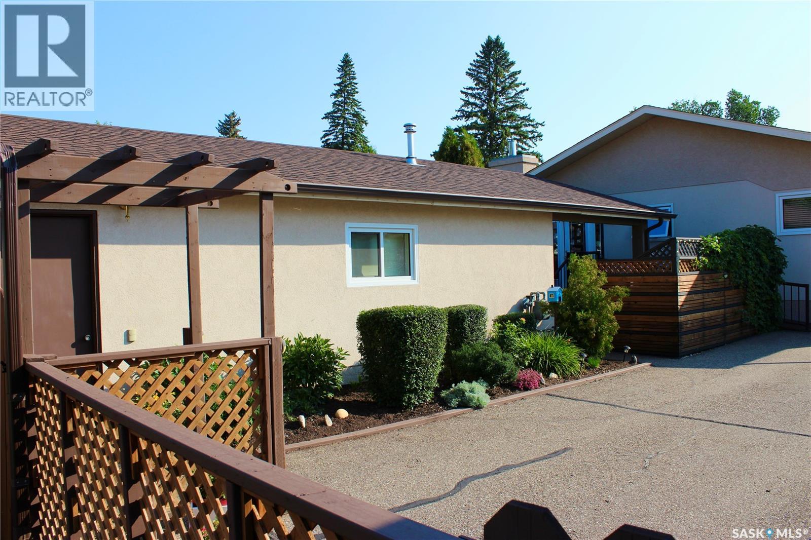 730 6th Avenue Ne, Swift Current, Saskatchewan  S9H 2M8 - Photo 44 - SK034603