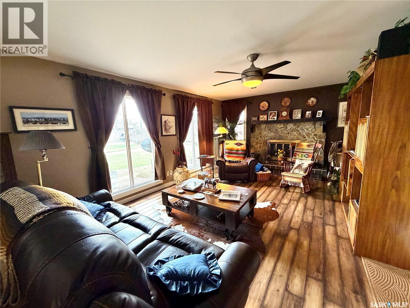 Rocking Chair Ranch, Herbert, Saskatchewan  S0H 2A0 - Photo 3 - SK034545