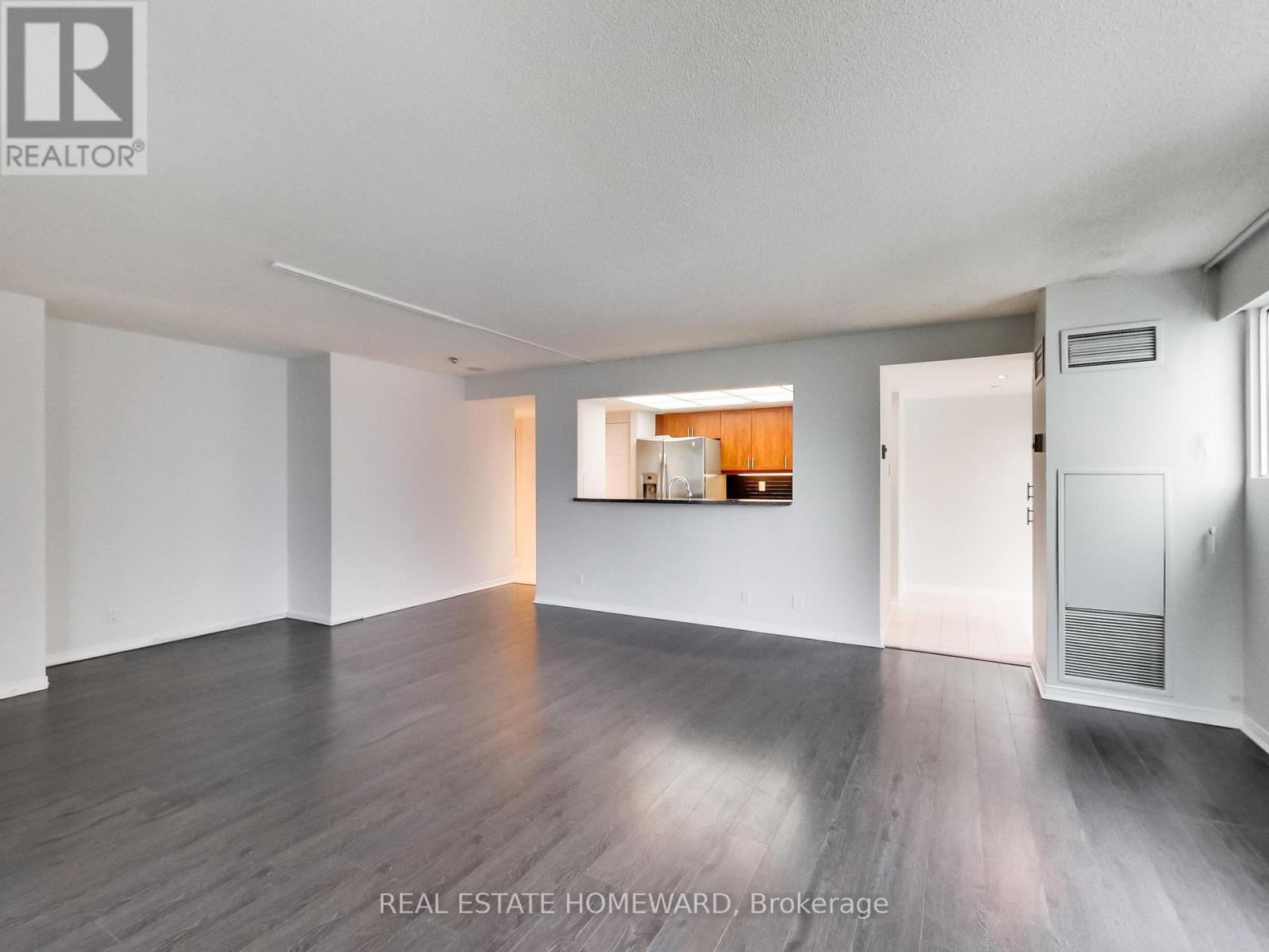 1208 - 77 Harbour Square, Toronto, Ontario  M5J 2S2 - Photo 18 - C13066692