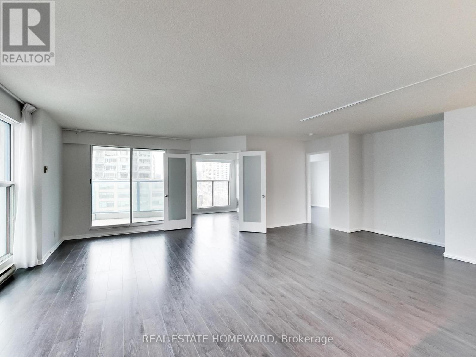 1208 - 77 Harbour Square, Toronto, Ontario  M5J 2S2 - Photo 23 - C13066692