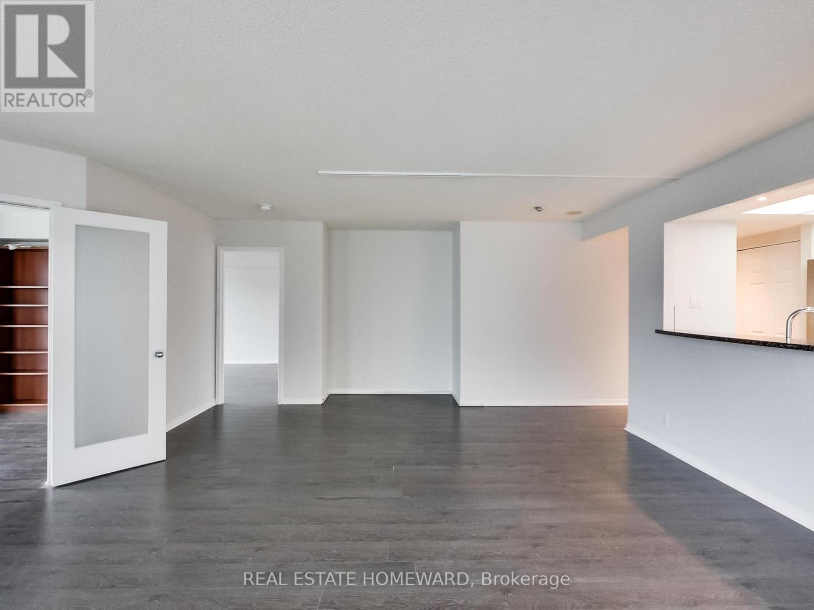 1208 - 77 Harbour Square, Toronto, Ontario  M5J 2S2 - Photo 19 - C13066692