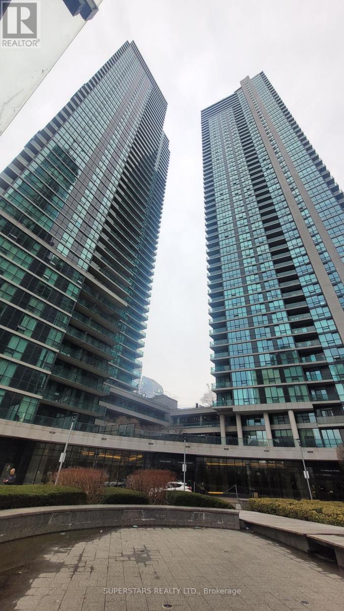 1505 - 33 Bay Street, Toronto, Ontario  M5J 2Z3 - Photo 2 - C13066566