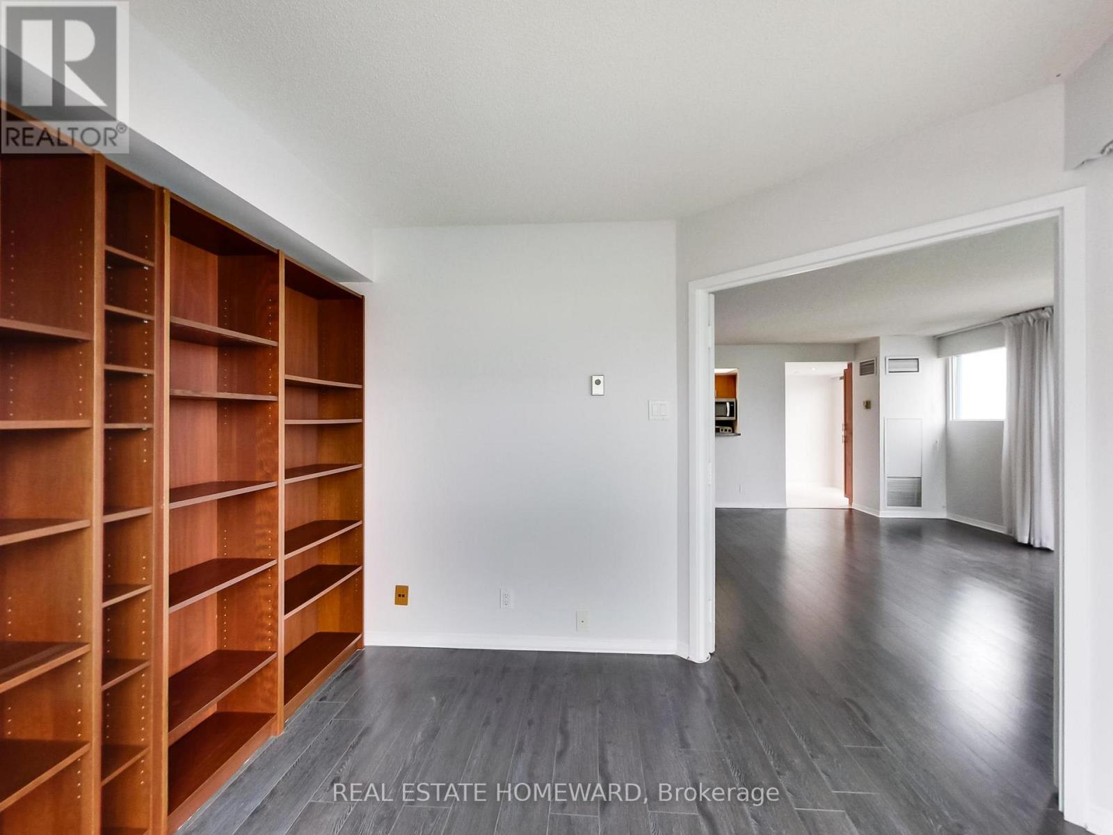 1208 - 77 Harbour Square, Toronto, Ontario  M5J 2S2 - Photo 33 - C13066692