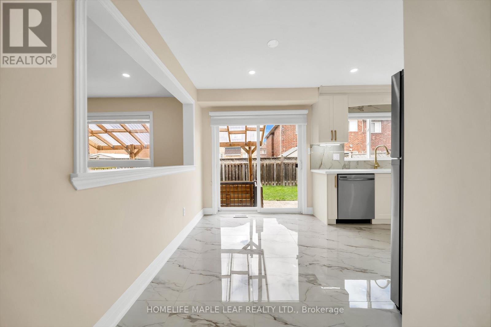 6 Vermont Road, Brampton, Ontario  L7A 3G3 - Photo 9 - W13072048