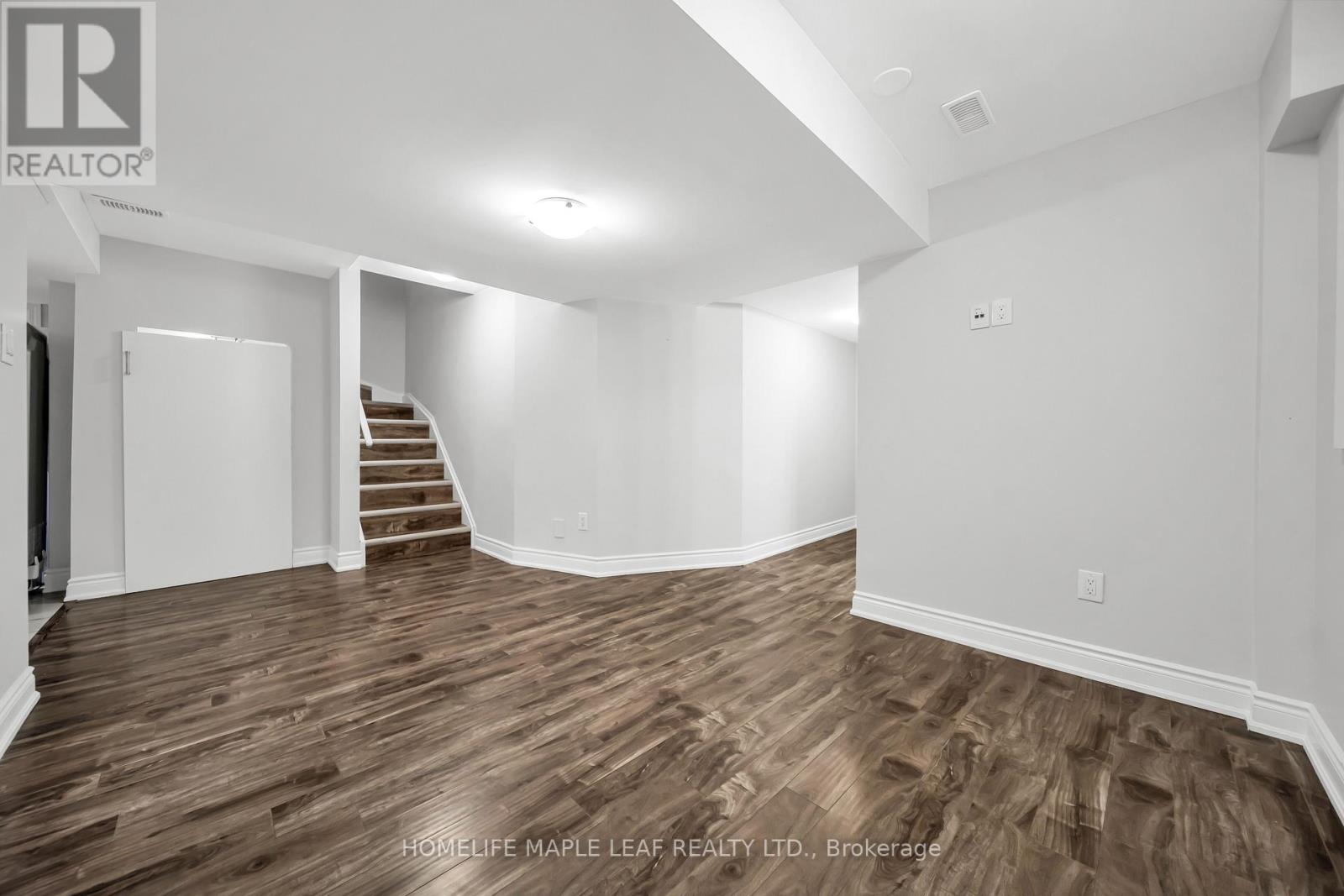 6 Vermont Road, Brampton, Ontario  L7A 3G3 - Photo 38 - W13072048