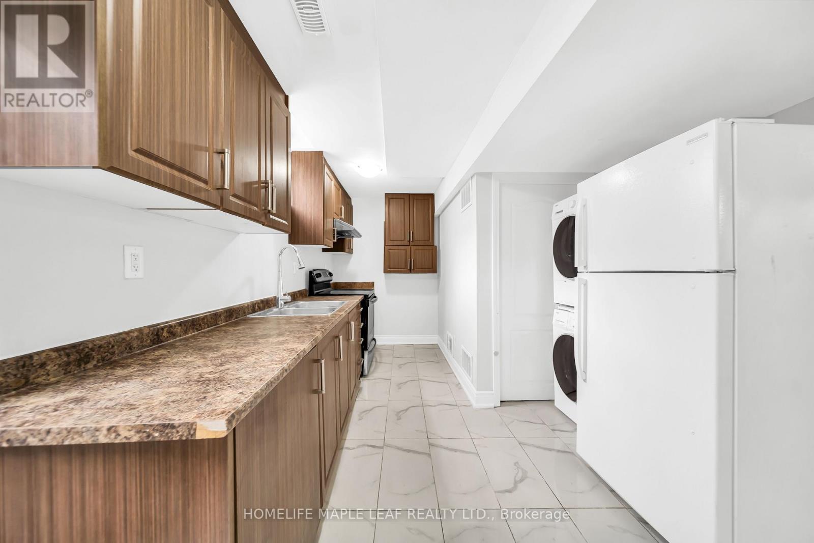 6 Vermont Road, Brampton, Ontario  L7A 3G3 - Photo 34 - W13072048