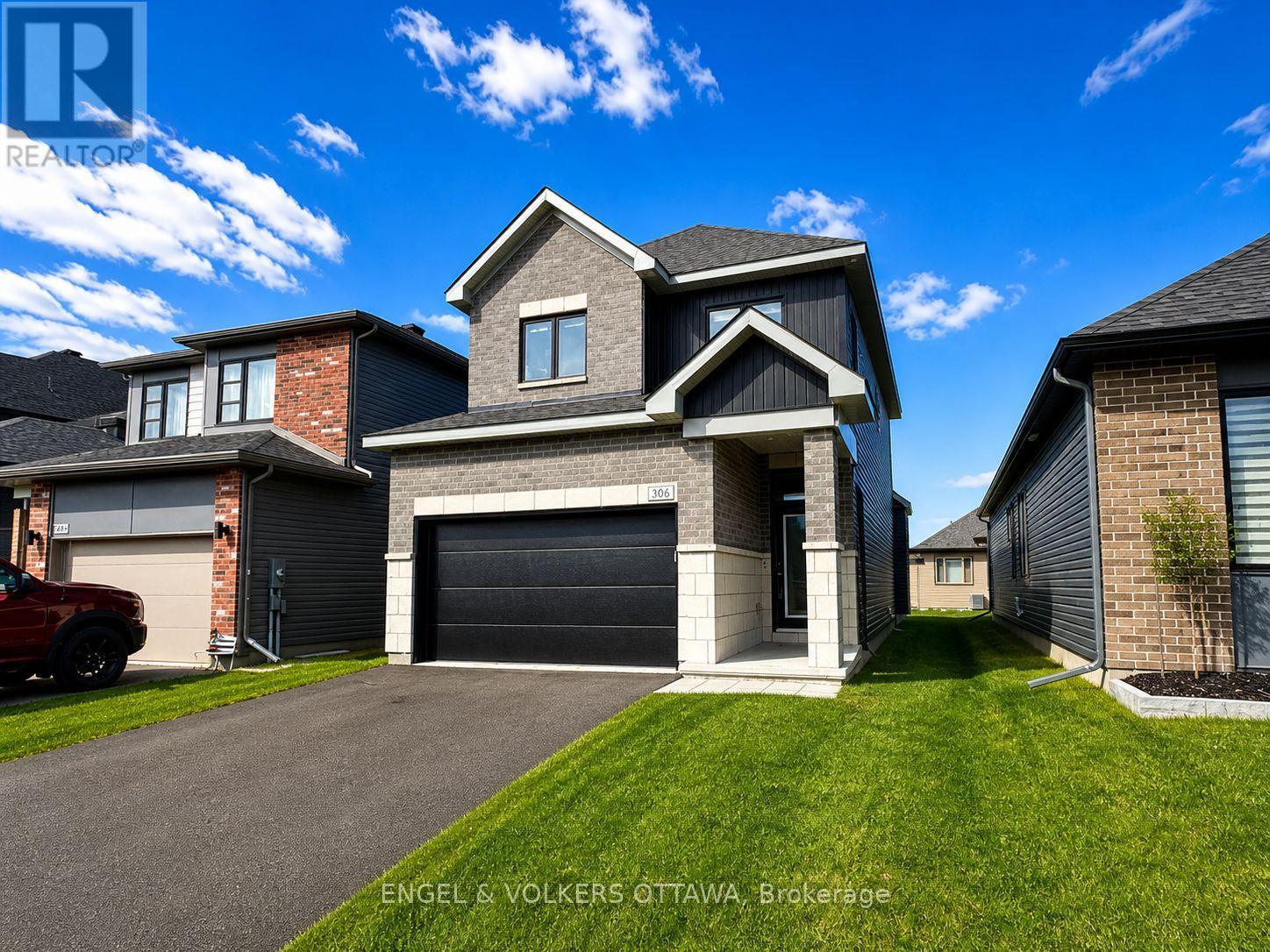 306 Oakmont Drive, North Grenville, Ontario  K0G 1J0 - Photo 2 - X12979898