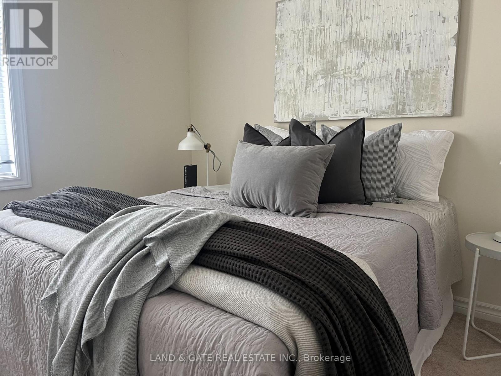 495 Mearns Avenue, Clarington, Ontario  L1C 5M5 - Photo 8 - E13072476