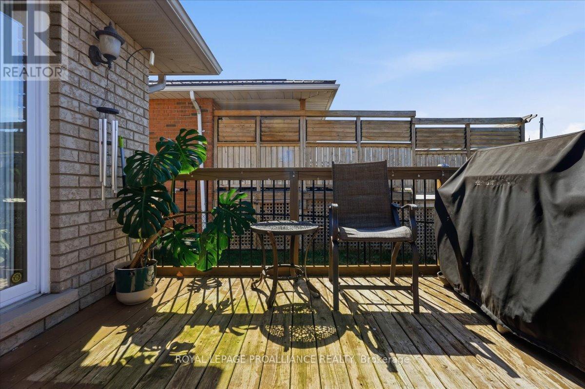 6 Boyce Court, Belleville, Ontario  K8P 5P1 - Photo 38 - X13072504