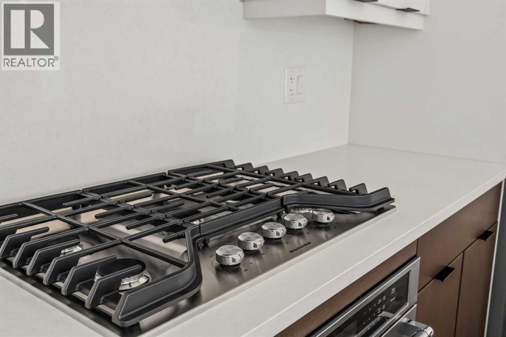 609 Sovereign Common SW, Calgary, Alberta  T3C 3Y3 - Photo 8 - A2286298