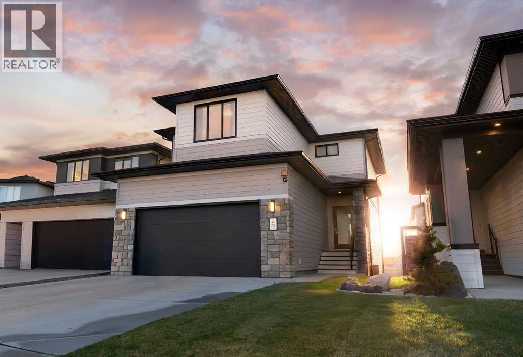 781 Atlantic Cove W, Lethbridge, Alberta  T1J 5S9 - Photo 1 - A2304212