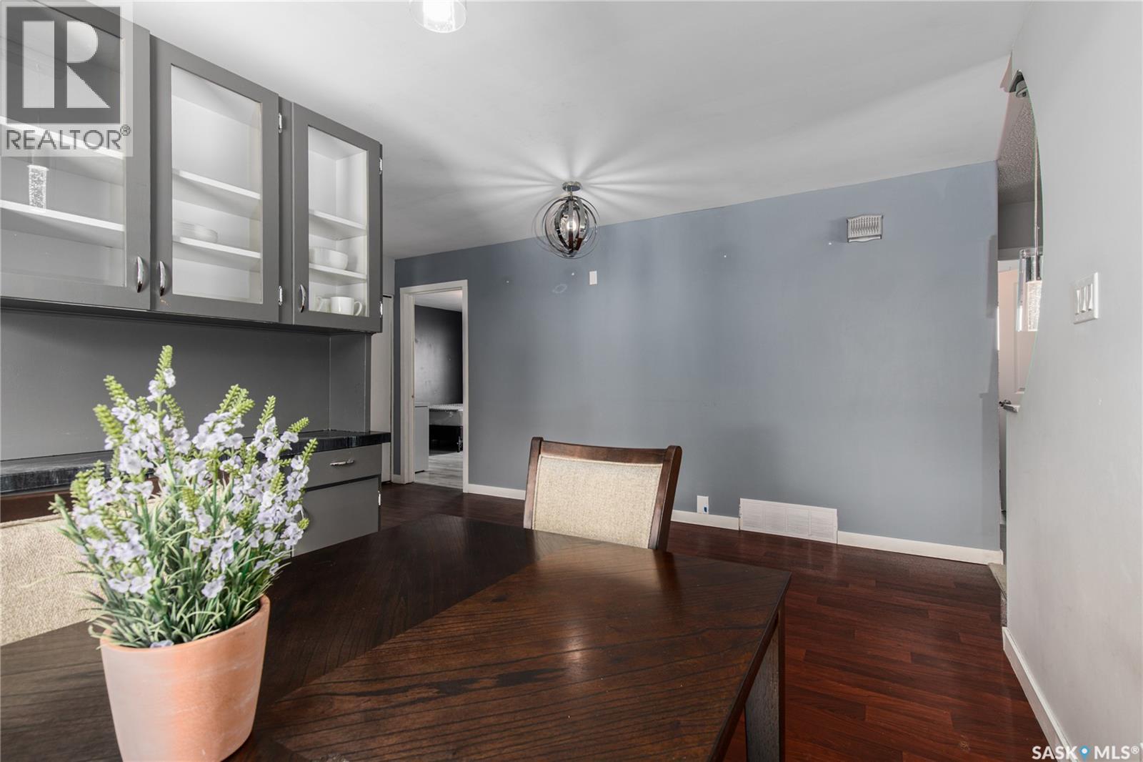 401 Stadacona Street W, Moose Jaw, Saskatchewan  S6H 1Z7 - Photo 14 - SK034142