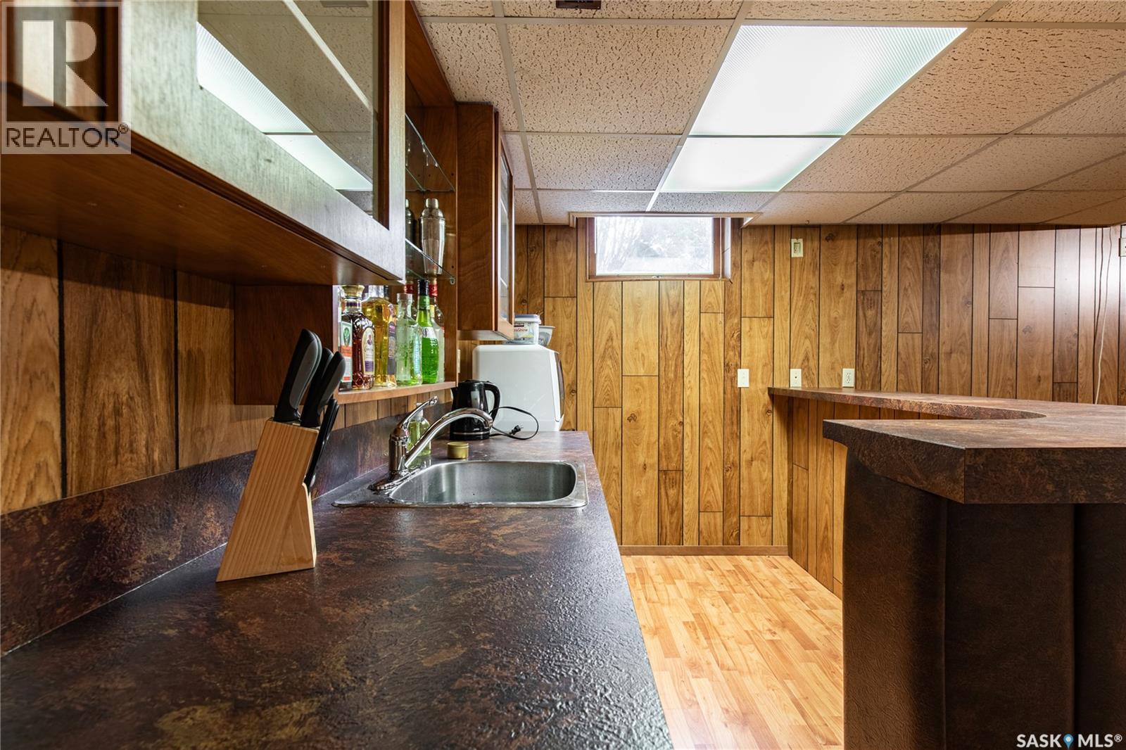 401 Stadacona Street W, Moose Jaw, Saskatchewan  S6H 1Z7 - Photo 44 - SK034142