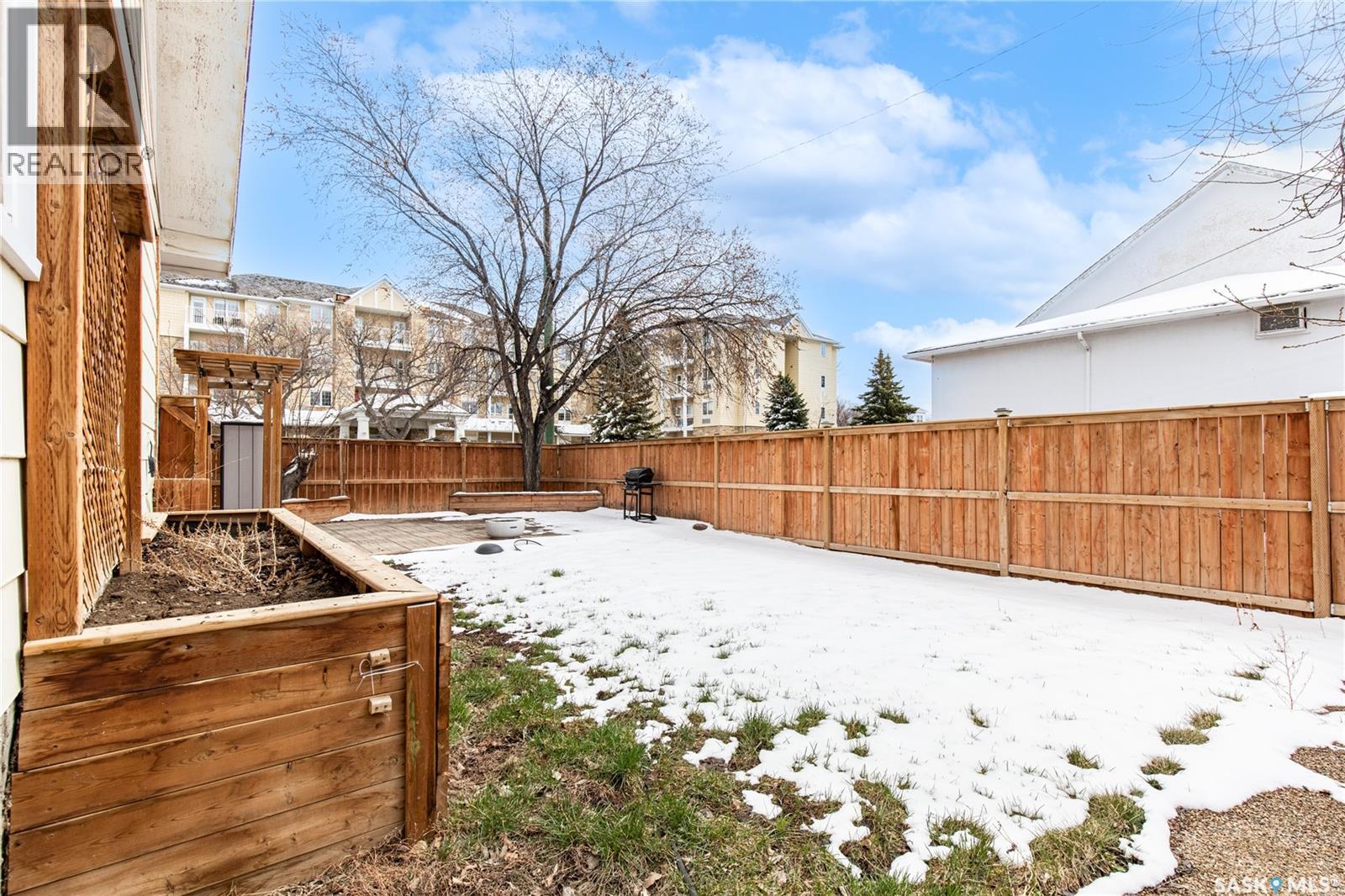 401 Stadacona Street W, Moose Jaw, Saskatchewan  S6H 1Z7 - Photo 52 - SK034142