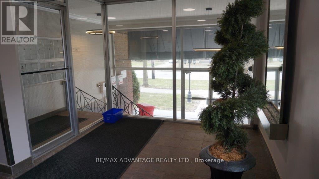605 - 570 William Street, London East, Ontario  N6B 3E9 - Photo 3 - X13072438