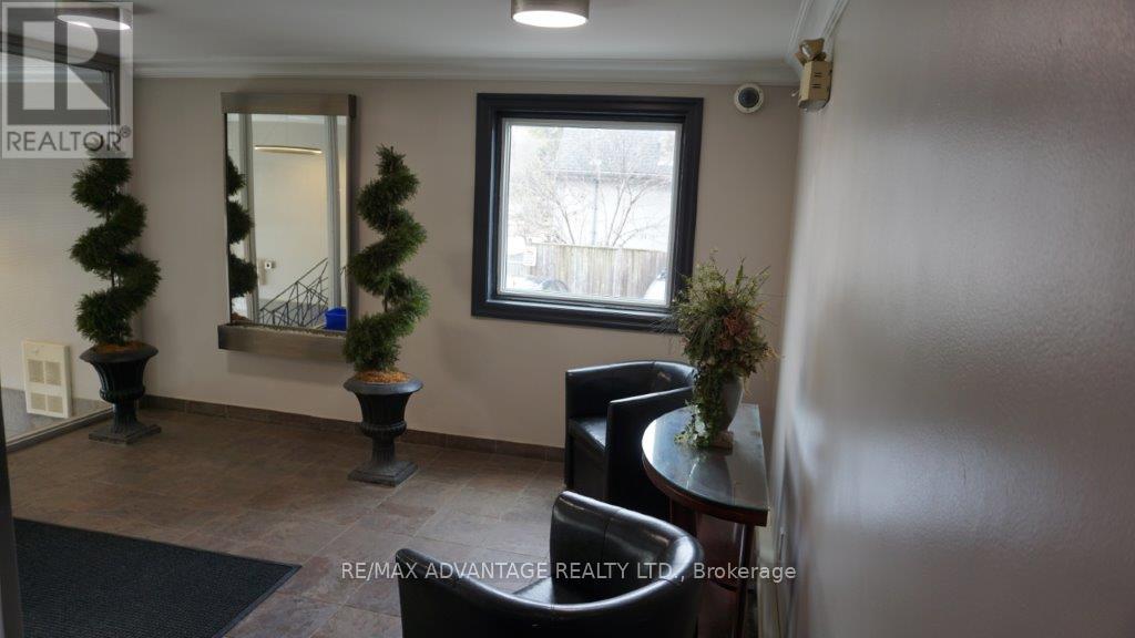 605 - 570 William Street, London East, Ontario  N6B 3E9 - Photo 4 - X13072438