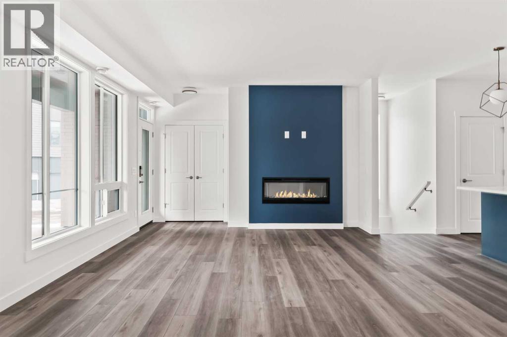605 Sovereign Common SW, Calgary, Alberta  T3C 3Y3 - Photo 7 - A2298259