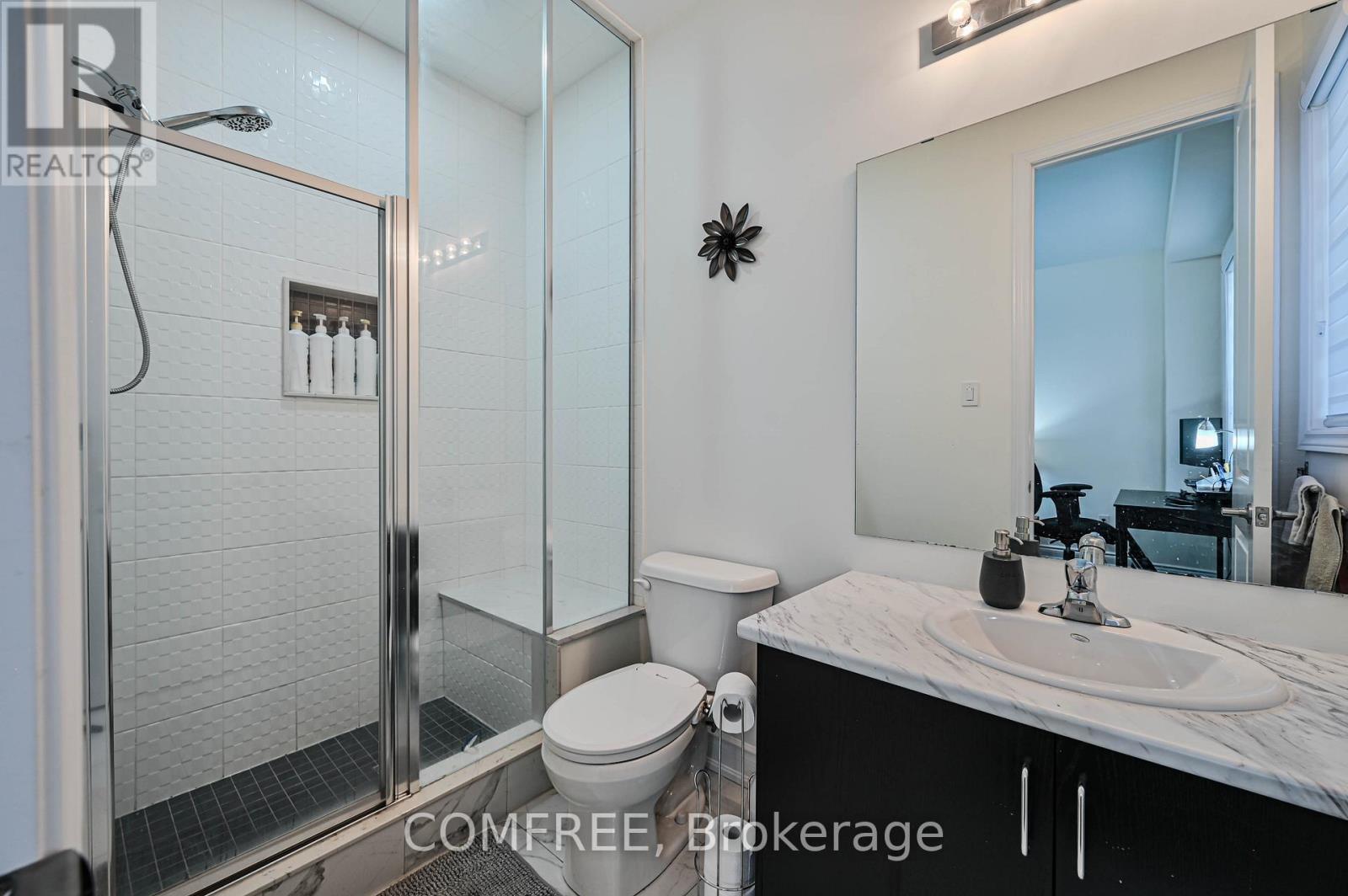 25 Lost Canyon Way, Brampton, Ontario  L6X 3A6 - Photo 10 - W13072590