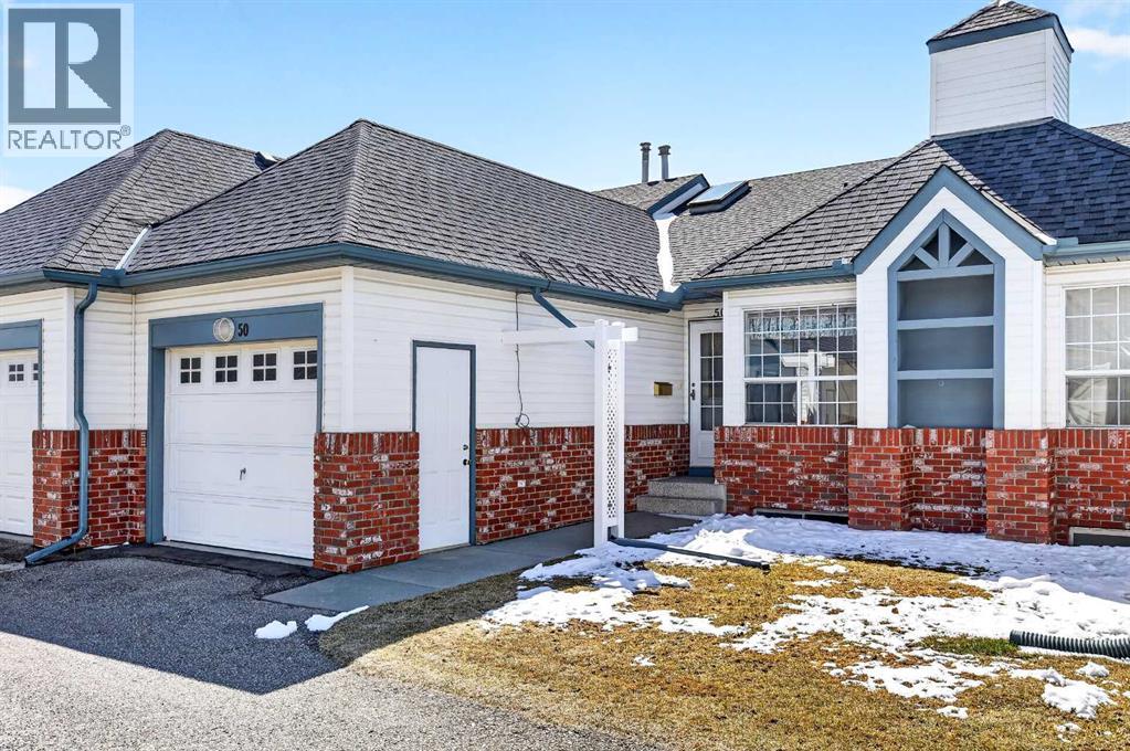 50, 12 Woodside Rise NW, Airdrie, Alberta