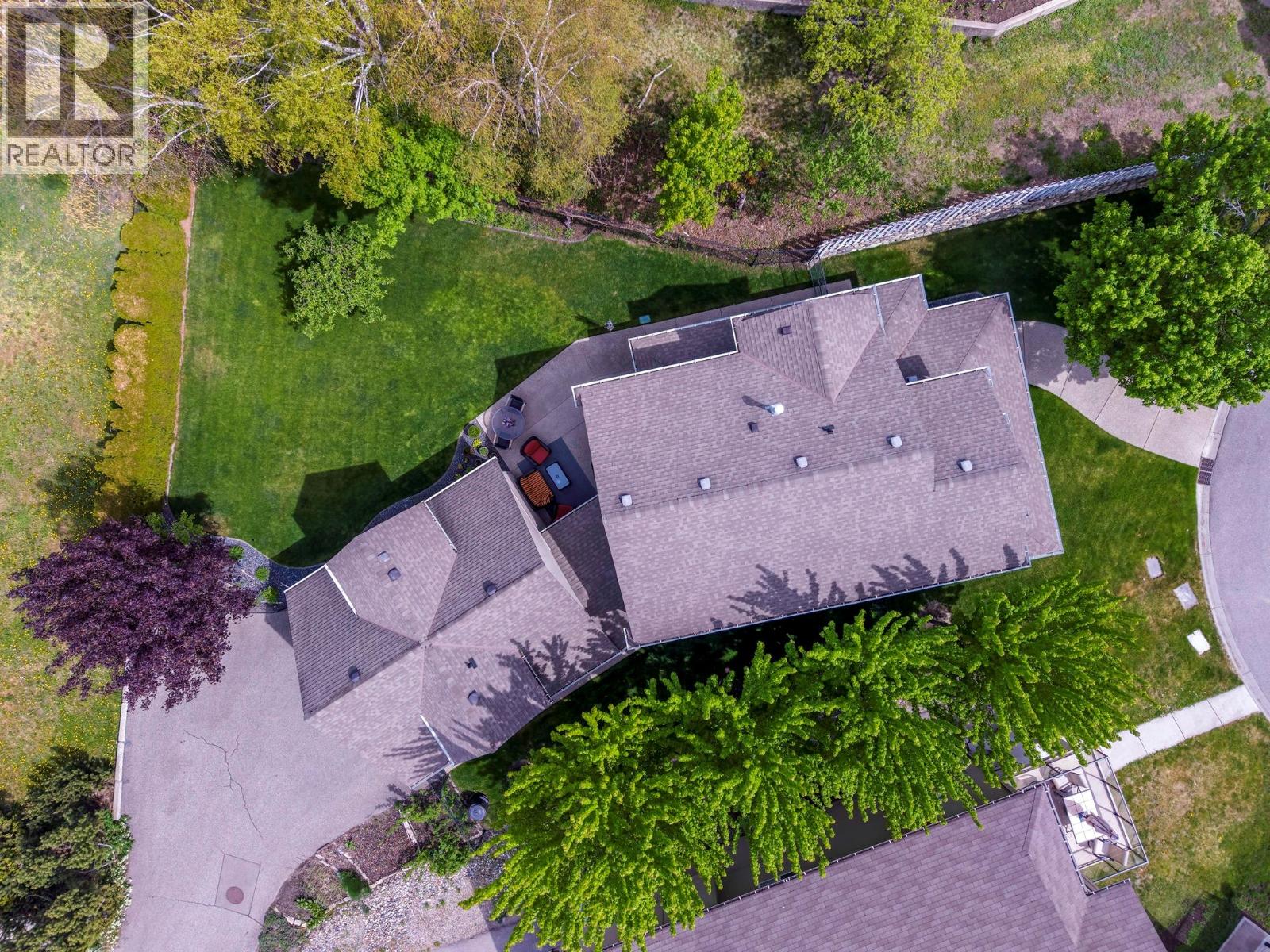 860 Galbraith Place, Kelowna, British Columbia  V1X 8A2 - Photo 52 - 10375571
