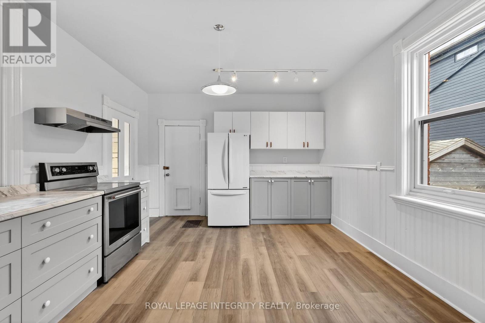 56 Grosvenor Avenue, Ottawa, Ontario  K1S 4S2 - Photo 12 - X13072522