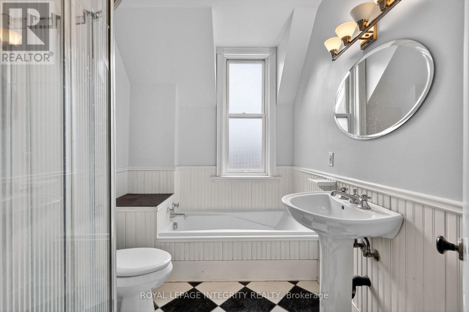 56 Grosvenor Avenue, Ottawa, Ontario  K1S 4S2 - Photo 21 - X13072522
