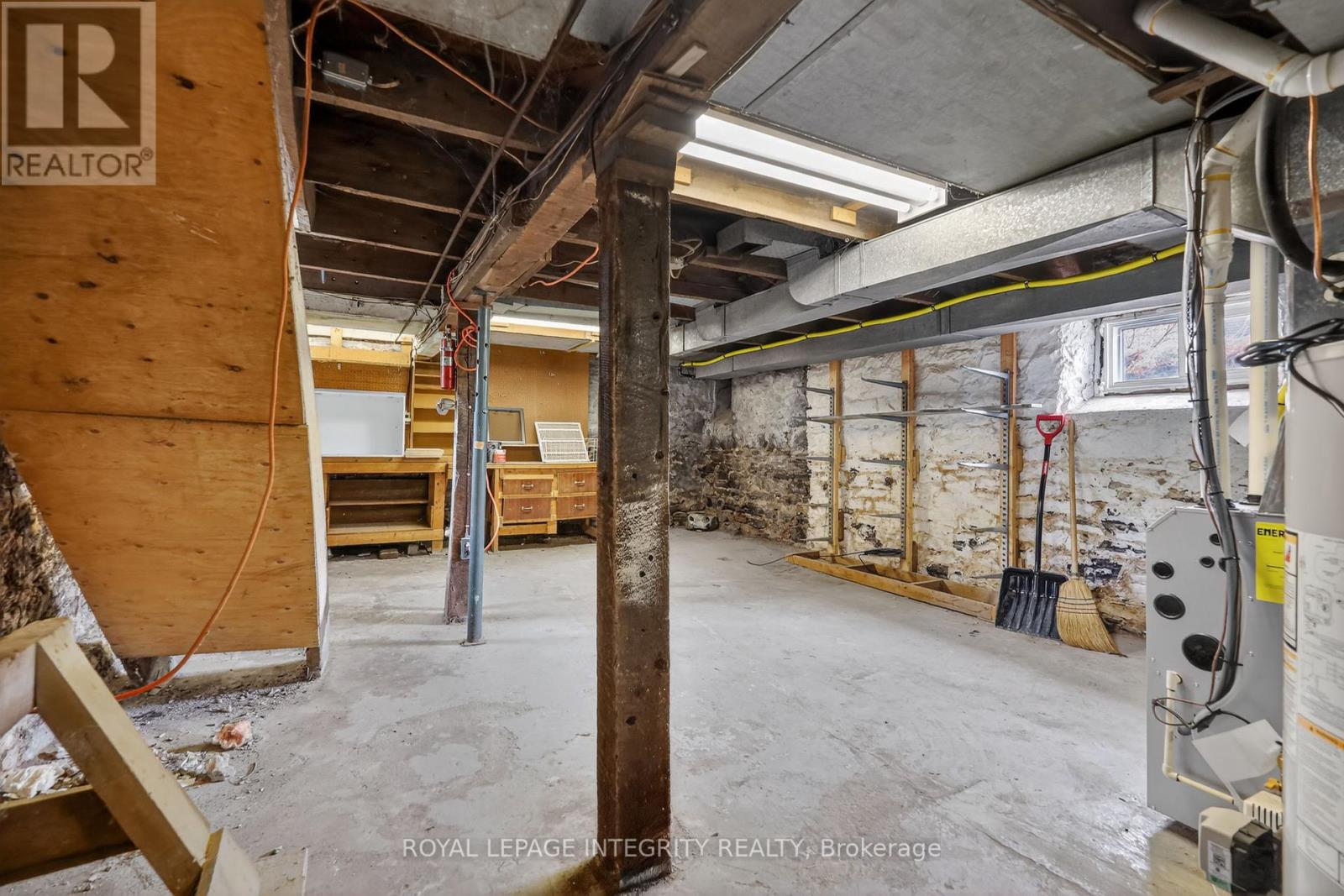 56 Grosvenor Avenue, Ottawa, Ontario  K1S 4S2 - Photo 33 - X13072522