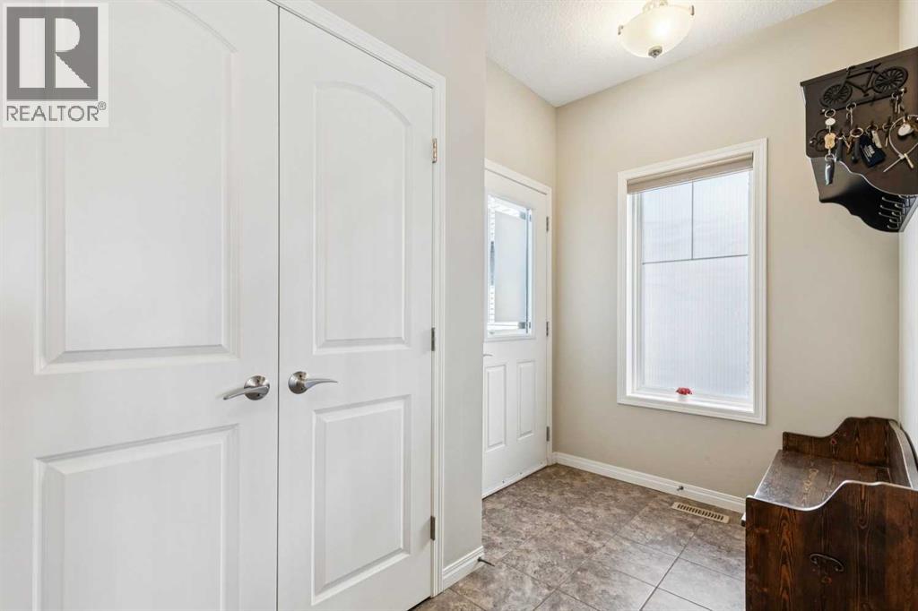 15 Drake Landing Street, Okotoks, Alberta  T1S 0P7 - Photo 3 - A2303894