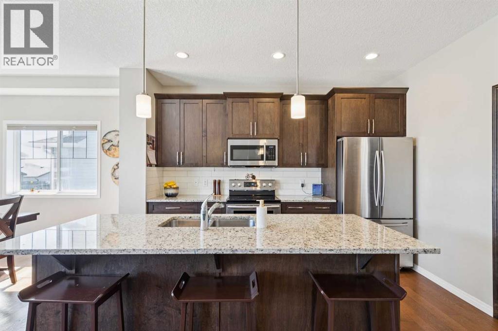 15 Drake Landing Street, Okotoks, Alberta  T1S 0P7 - Photo 6 - A2303894