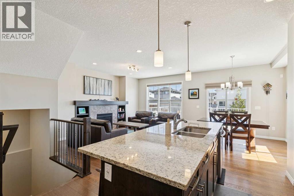 15 Drake Landing Street, Okotoks, Alberta  T1S 0P7 - Photo 7 - A2303894