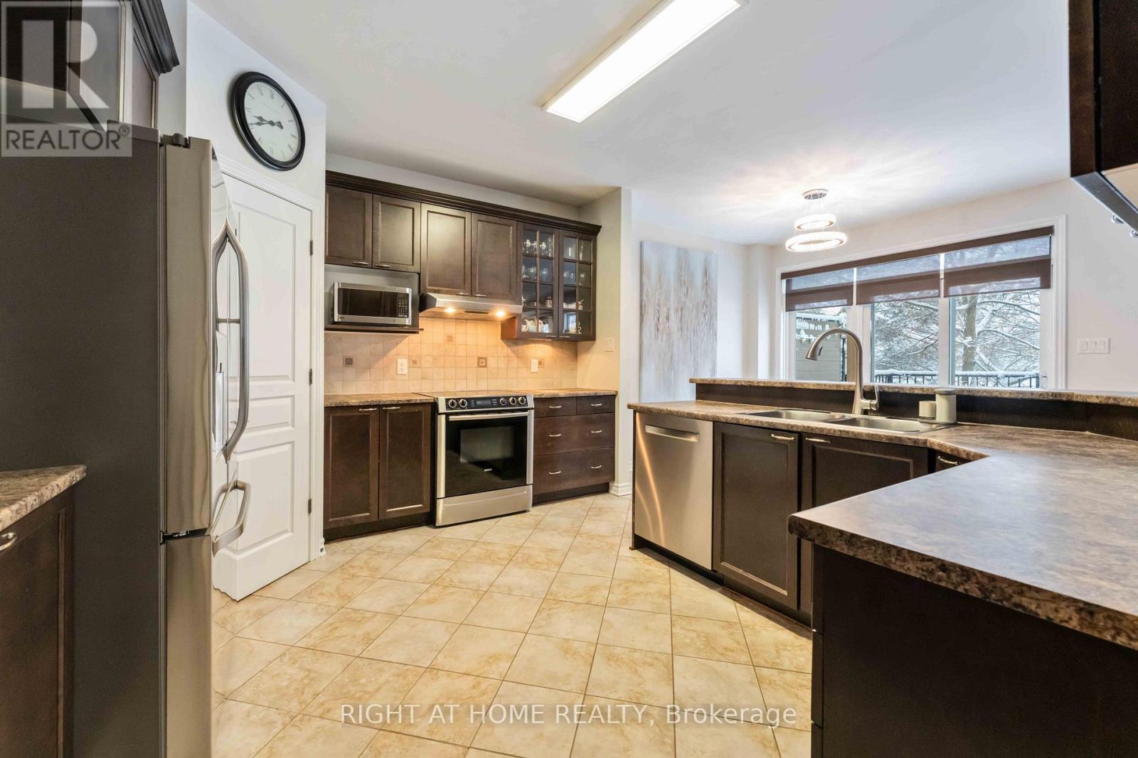 162 Saltspring Private, Ottawa, Ontario  K2M 0B1 - Photo 15 - X12887322