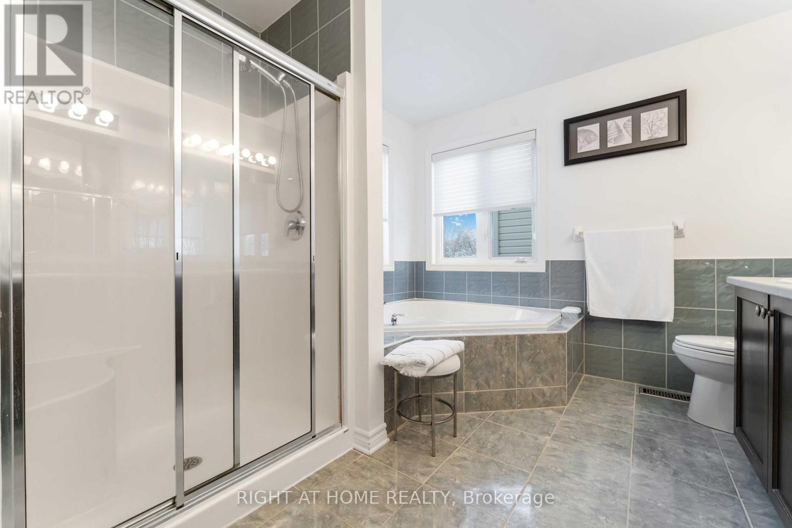 162 Saltspring Private, Ottawa, Ontario  K2M 0B1 - Photo 30 - X12887322