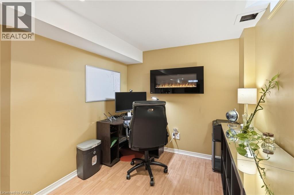 5010 Bunton Crescent, Burlington, Ontario  L7L 6H2 - Photo 42 - 40826318