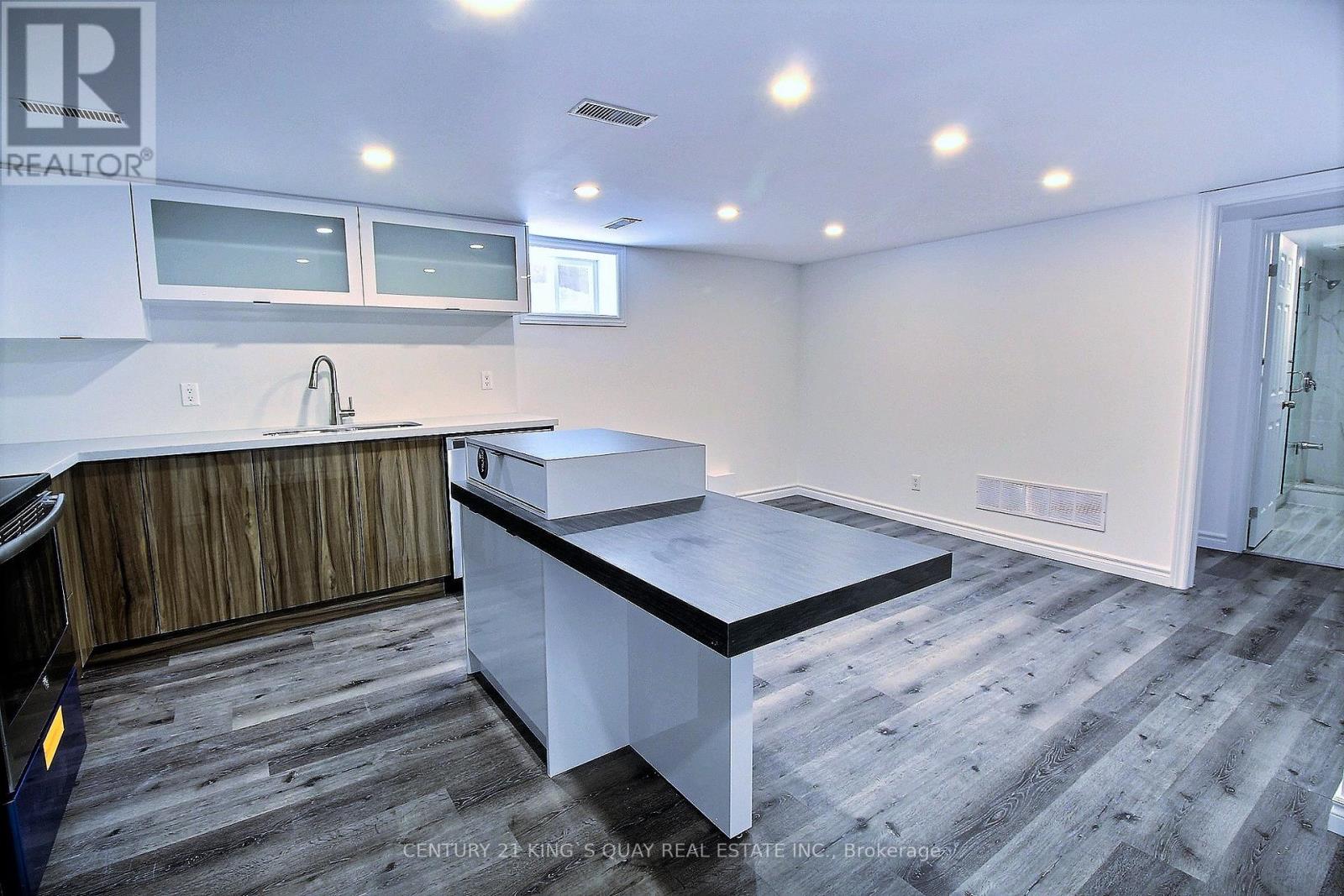Bsmt - 1763 Bayview Avenue, Toronto, Ontario  M4G 3C5 - Photo 3 - C13069954