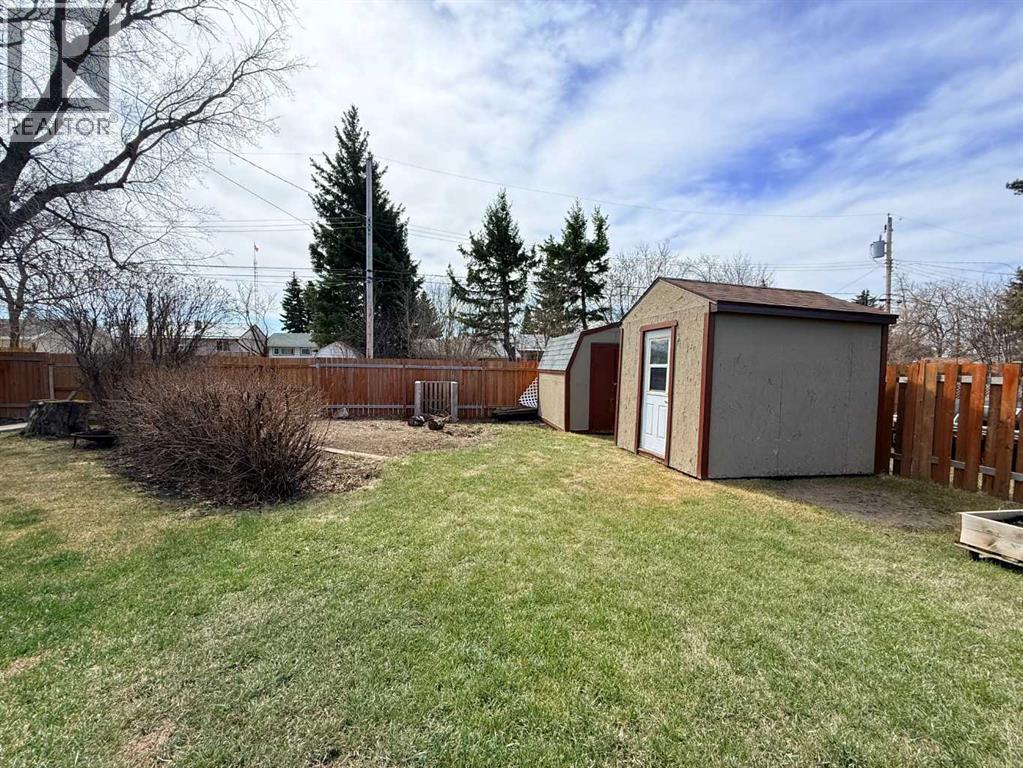 1033 16 Avenue, Wainwright, Alberta  T9W 1K3 - Photo 33 - A2288783