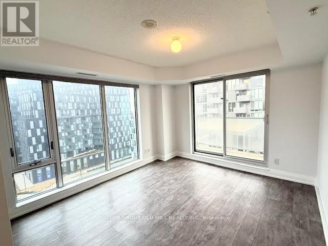 W804 - 565 Wilson Avenue W, Toronto, Ontario  M3H 0C6 - Photo 9 - C13072454