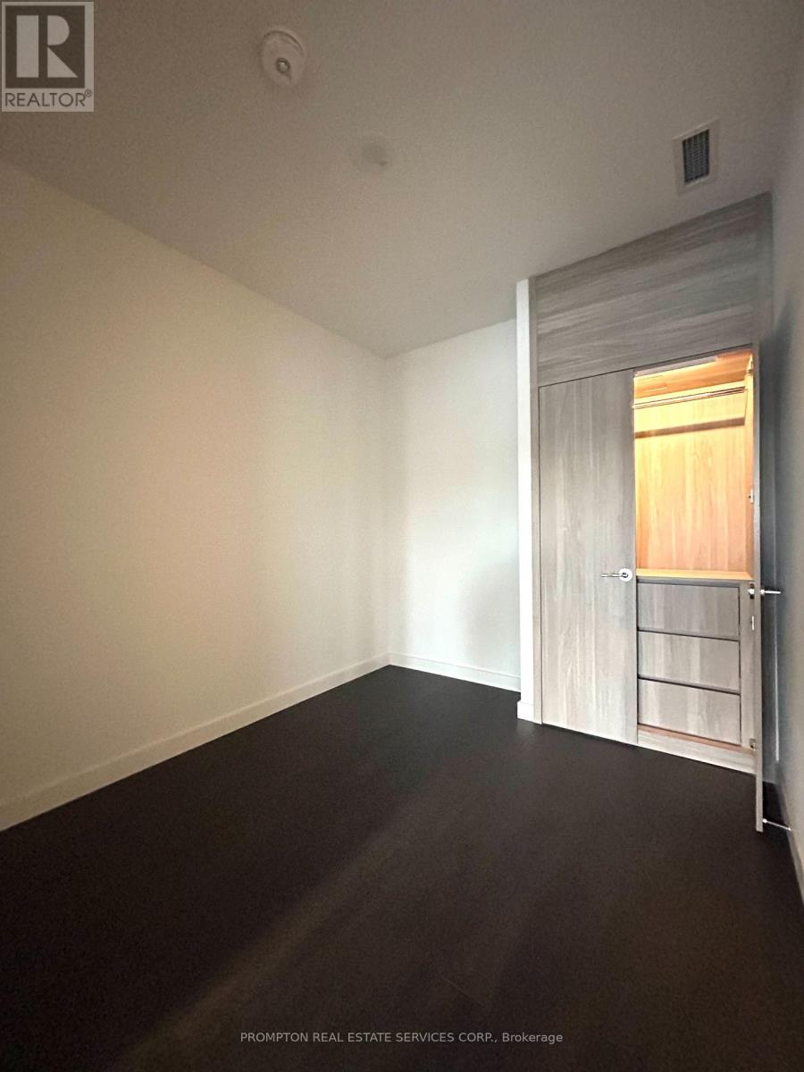 68 Esther Shiner Boulevard, Toronto, Ontario  M2K 0J6 - Photo 8 - C13072518