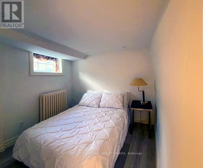 Main + Lower - 21 Melgund Road, Toronto, Ontario  M5R 1Z9 - Photo 8 - C13072548