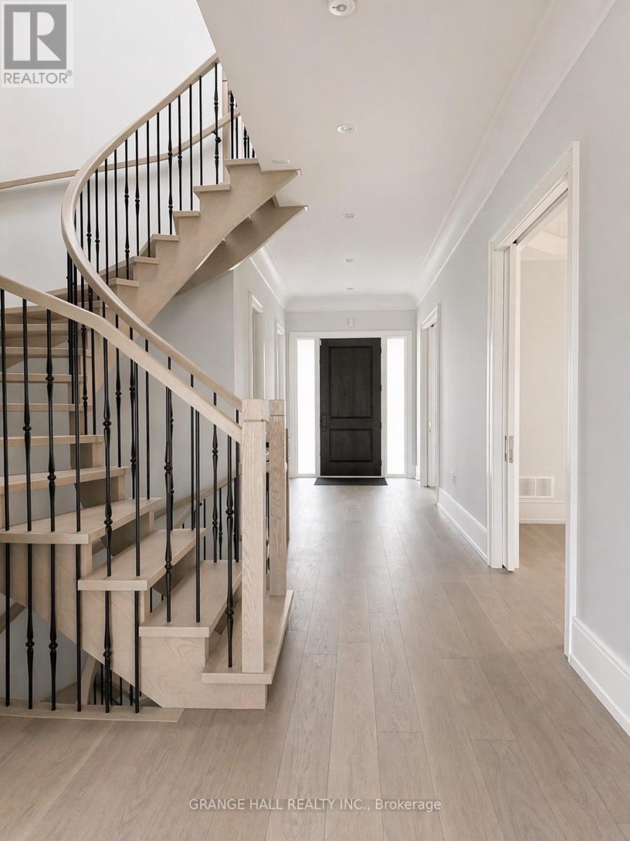 16 Barker Avenue, Toronto, Ontario  M4C 2N3 - Photo 3 - W13018612