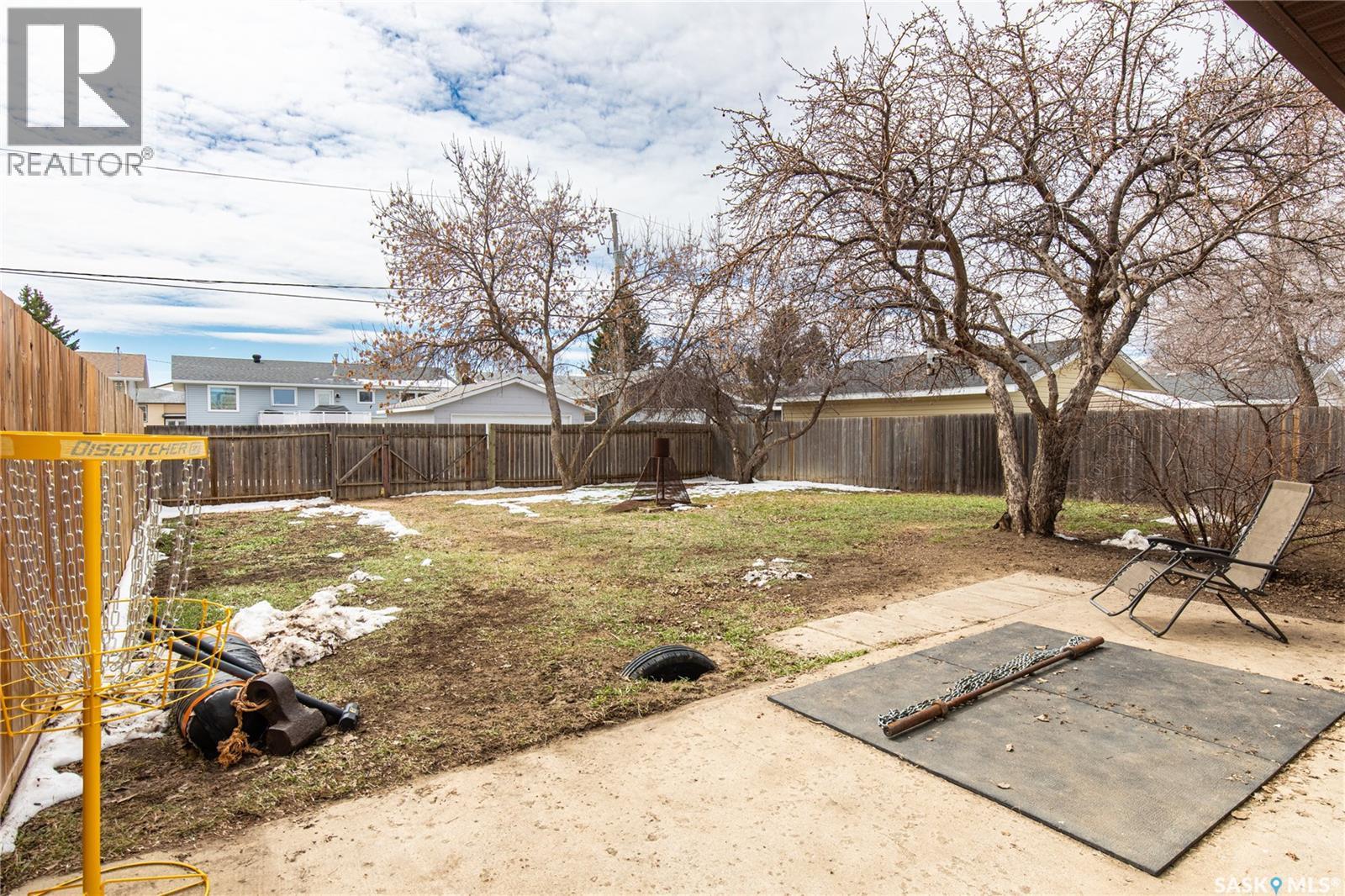 1511 Glendale Street, Moose Jaw, Saskatchewan  S6H 7B3 - Photo 47 - SK034571