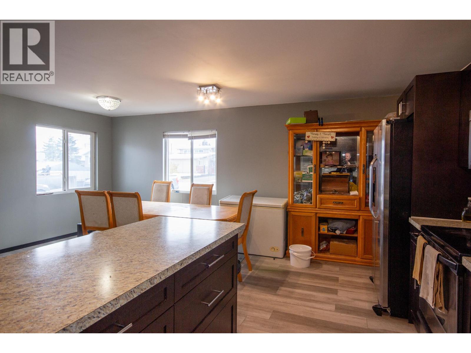 1604 108 Avenue, Dawson Creek, British Columbia  V1G 2T6 - Photo 5 - 10367035