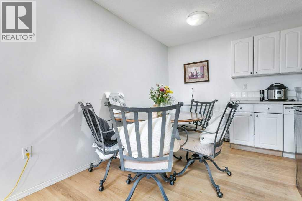 204, 4904 54 Street, Red Deer, Alberta  T4N 2G8 - Photo 10 - A2305551