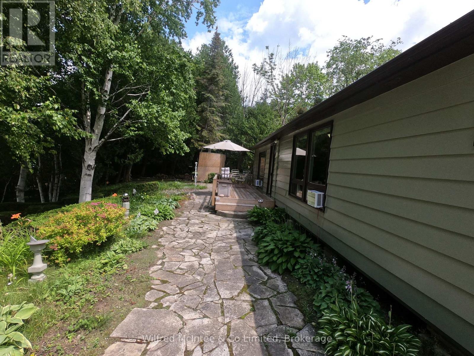 849 Bruce Road 13, Native Leased Lands, Ontario  N0H 2G0 - Photo 28 - X13072470