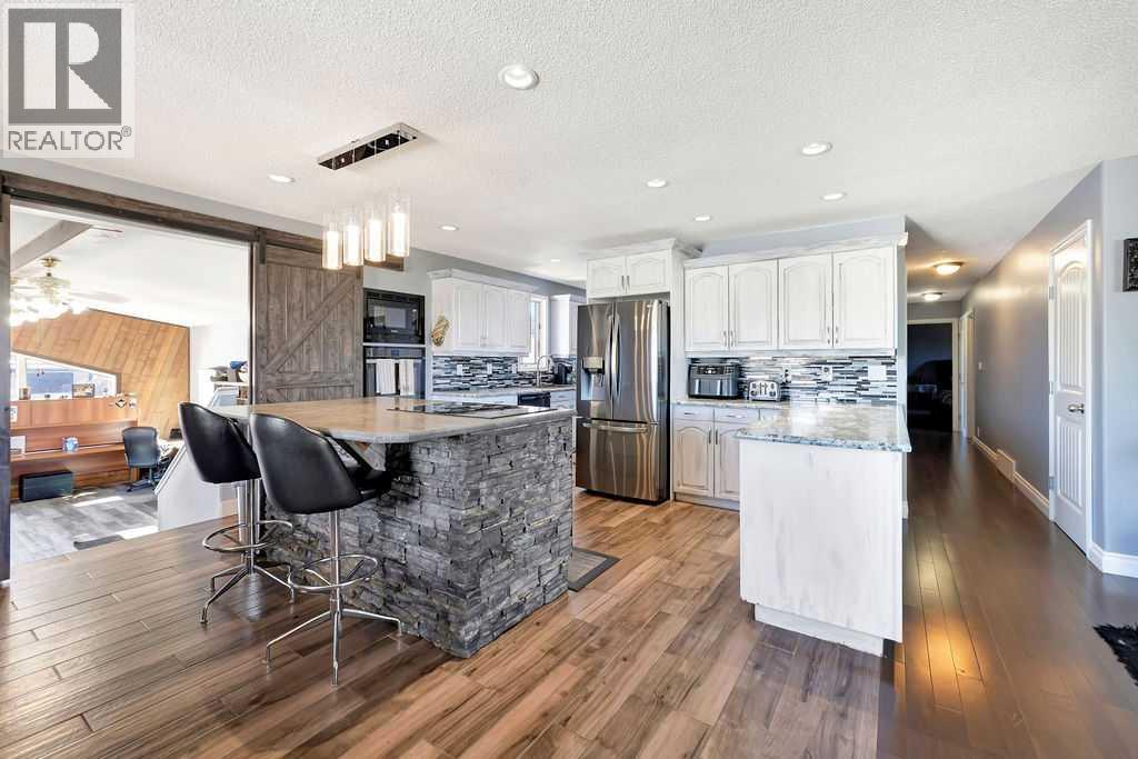 1206 1 Avenue, Wainwright, Alberta  T9W 5A1 - Photo 6 - A2307190