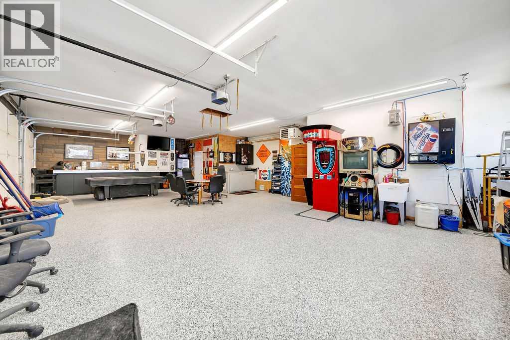 1206 1 Avenue, Wainwright, Alberta  T9W 5A1 - Photo 36 - A2307190