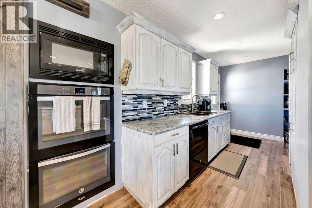 1206 1 Avenue, Wainwright, Alberta  T9W 5A1 - Photo 7 - A2307190