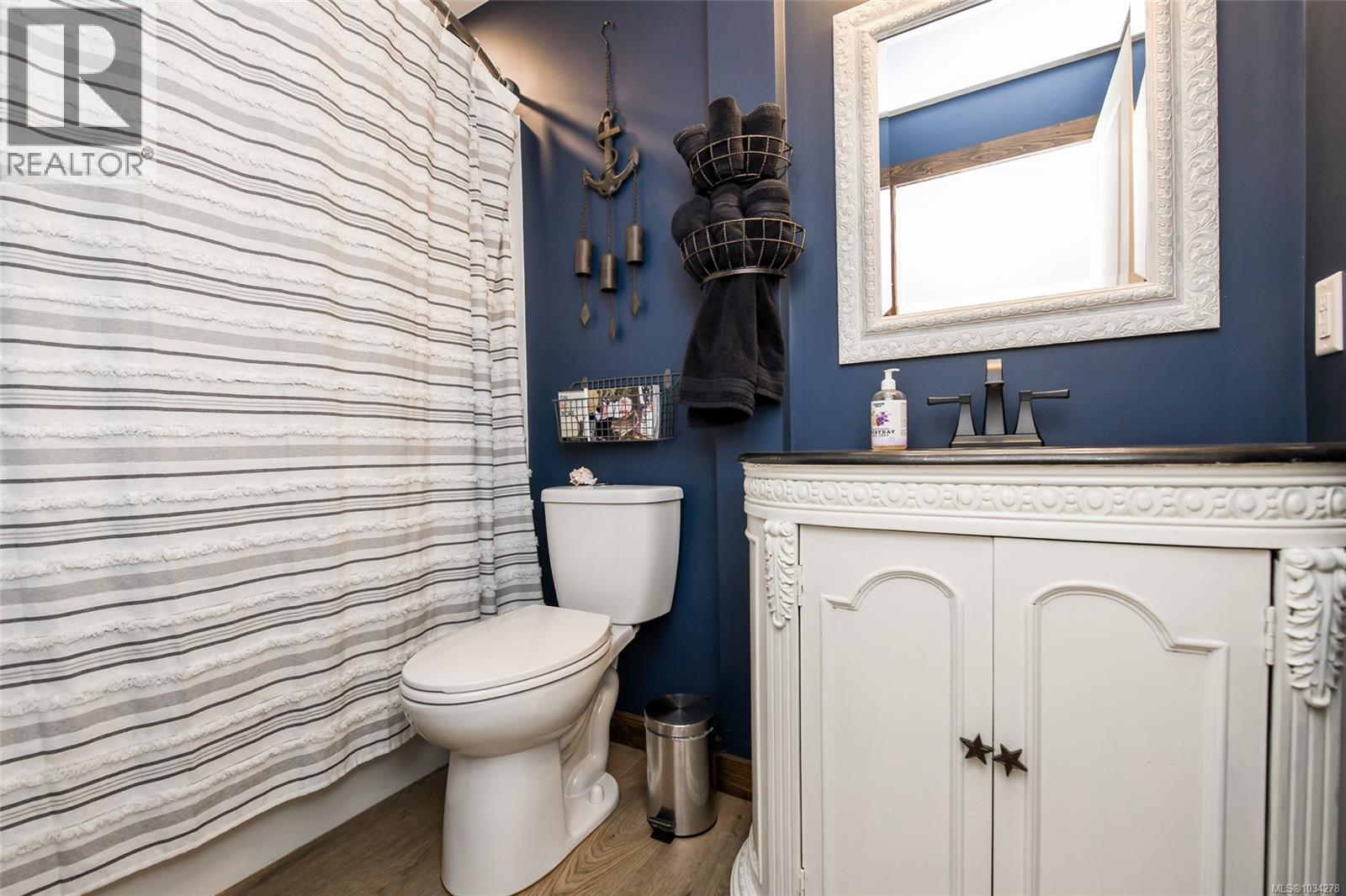 7594 Island Hwy N, Merville, British Columbia  V9N 1G3 - Photo 41 - 1034278