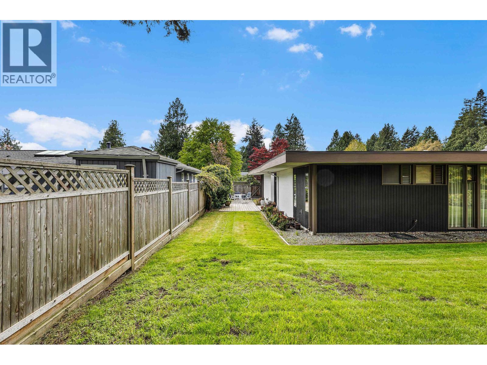 1042 Kuma Crescent, Delta, British Columbia  V4M 2K9 - Photo 32 - R3117636